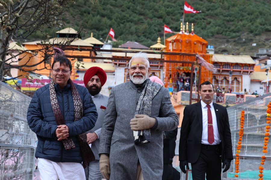 ek dham yatra badrinath dham by helicopter